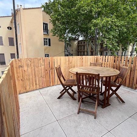Au Coeur De Ville Avec Terrasse Céret Eksteriør bilde